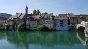 Uitzicht bij de grensovergang van Duitsland naar Zwitserland nabij Laufenburg