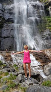 Petra zoekt verkoeling bij de Cascate Acquafraggia