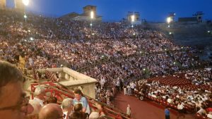 voorstelling in de Arena van verona