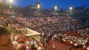 voorstelling in de Arena van verona